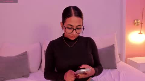 Snapshot of amelia_bellee chatting on September 24, 2025, 5:38 pm Amelia online show from September 24, 2025, 5:38 pm