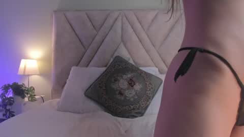 Snapshot of amelia_sanz chatting on May 23, 2026, 4:50 am Amelia online show from May 23, 2026, 4:50 am