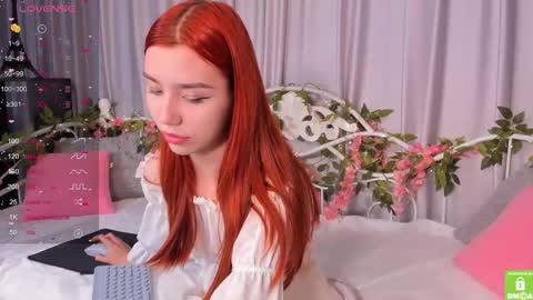 Snapshot of amelia_skyy chatting on September 19, 2025, 2:24 am Anna online show from September 19, 2025, 2:24 am