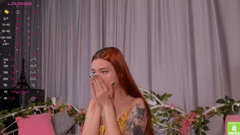 Snapshot of amelia_skyy chatting on October 21, 2025, 2:34 am Anna online show from October 21, 2025, 2:34 am