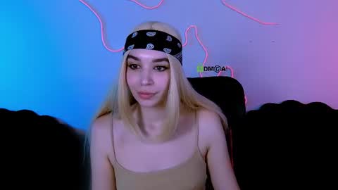 amelia_sun1 online show from July 1, 2026, 8:49 am