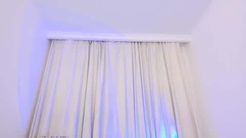 Snapshot of amelia_sunlight chatting on March 7, 2025, 1:09 am Amelia online show from March 7, 2025, 1:09 am