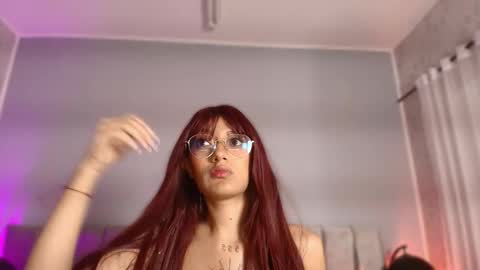 lia online show from October 3, 2025, 12:13 pm