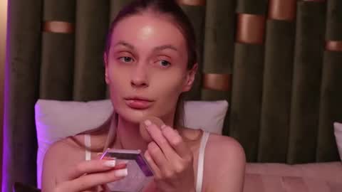 Snapshot of ameliaangell chatting on May 27, 2026, 7:33 pm Amelia online show from May 27, 2026, 7:33 pm