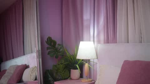  Amelia  online show from May 27, 2026, 1:57 am