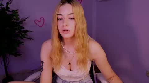 ameliarosaline online show from July 11, 2026, 3:09 am