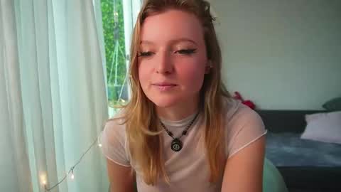 Snapshot of ameliasweety69 chatting on February 28, 2026, 1:45 pm Amelia online show from February 28, 2026, 1:45 pm