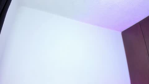 Amelie  online show from February 18, 2025, 3:53 am