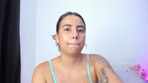 Amelie  online show from March 4, 2025, 4:27 am