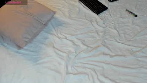 Ameliia castro online show from January 15, 2025, 6:01 am