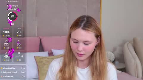 Snapshot of ameliroyse chatting on June 19, 2026, 6:01 pm AmeliRoyse online show from June 19, 2026, 6:01 pm