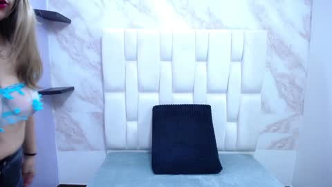 Amell Thomson online show from January 12, 2025, 11:17 am