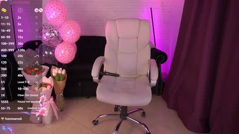 Snapshot of amellywhite chatting on January 18, 2025, 11:00 pm Alina online show from January 18, 2025, 11:00 pm