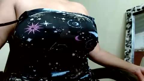 Mari online show from September 11, 2025, 1:55 pm