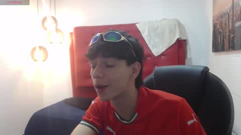 Snapshot of amethystshadow chatting on December 13, 2025, 9:09 pm amethystshadow online show from December 13, 2025, 9:09 pm