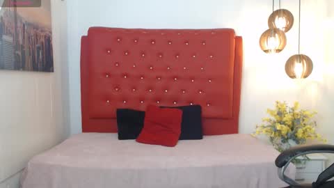 Snapshot of amethystshadow chatting on January 6, 2026, 7:28 pm amethystshadow online show from January 6, 2026, 7:28 pm