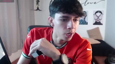 Snapshot of amethystshadow chatting on January 8, 2026, 7:49 pm amethystshadow online show from January 8, 2026, 7:49 pm