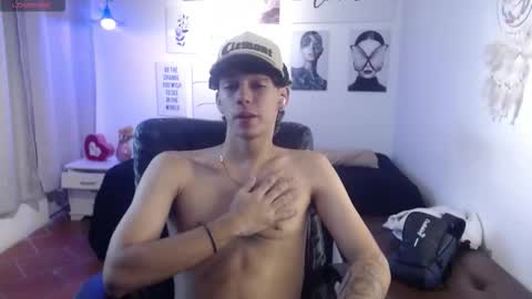 Snapshot of amethystshadow chatting on January 9, 2026, 7:48 pm amethystshadow online show from January 9, 2026, 7:48 pm