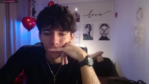 Snapshot of amethystshadow chatting on February 20, 2026, 8:31 pm amethystshadow online show from February 20, 2026, 8:31 pm