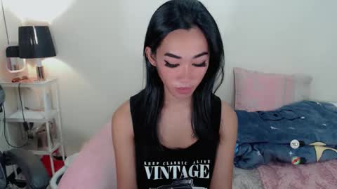 JOANNA online show from October 23, 2025, 2:33 am