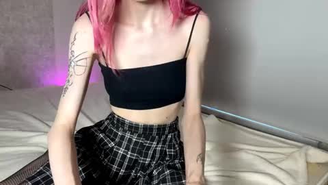 Snapshot of ami_tinn chatting on May 18, 2026, 6:41 am Ami online show from May 18, 2026, 6:41 am