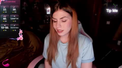 VelvetCaprice online show from October 8, 2025, 1:14 am