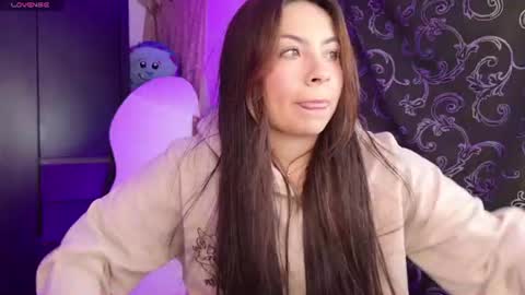 Snapshot of amicuper chatting on June 24, 2026, 1:37 am Amy online show from June 24, 2026, 1:37 am