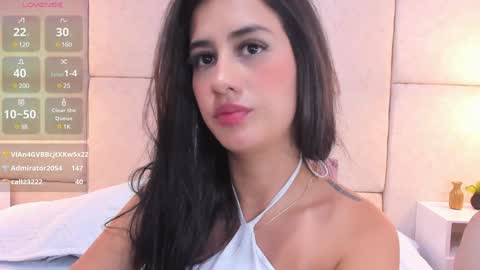 Snapshot of amiirra_ chatting on December 14, 2024, 11:23 pm Amira sweet online show from December 14, 2024, 11:23 pm