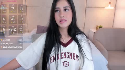 Snapshot of amiirra_ chatting on January 2, 2025, 11:27 pm Amira sweet online show from January 2, 2025, 11:27 pm