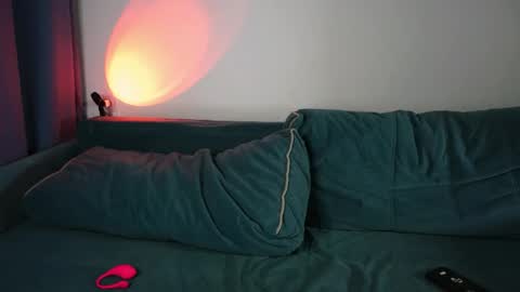amilifox1 online show from May 29, 2026, 7:45 pm