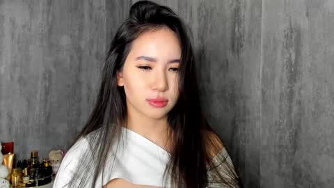 Snapshot of amina_artin chatting on February 1, 2025, 3:07 pm Amina online show from February 1, 2025, 3:07 pm