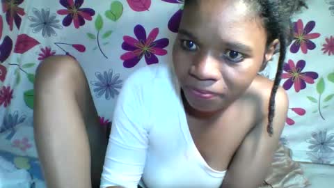 aminah01 online show from April 6, 2026, 7:53 am