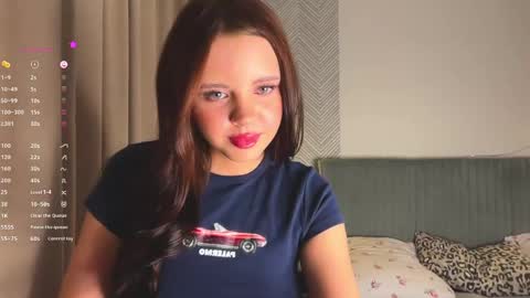 Snapshot of aminaliven chatting on May 26, 2026, 4:25 pm aminaliven online show from May 26, 2026, 4:25 pm