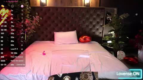 Snapshot of amirachase chatting on February 8, 2026, 1:47 pm Kate online show from February 8, 2026, 1:47 pm