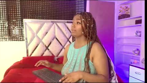 Amira online show from March 20, 2026, 3:06 pm