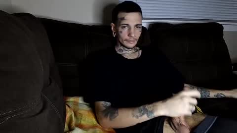 Snapshot of amiri_sweater chatting on March 6, 2025, 11:36 am amiri_sweater online show from March 6, 2025, 11:36 am