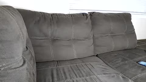 Snapshot of amiri_sweater chatting on March 9, 2025, 9:13 am amiri_sweater online show from March 9, 2025, 9:13 am