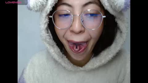 Snapshot of amitlu_ chatting on December 24, 2024, 3:49 am amitlu_ online show from December 24, 2024, 3:49 am