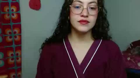 amitlu_ online show from November 5, 2025, 6:41 pm