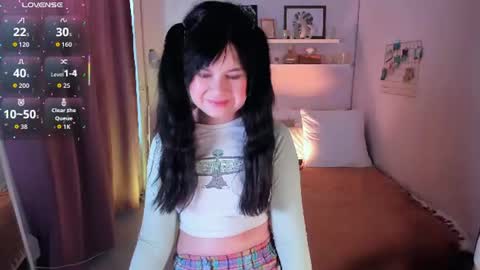 amlie_mini online show from July 5, 2026, 9:49 am