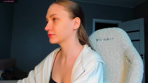 Snapshot of ammi_bliss chatting on December 23, 2025, 6:33 am Ammi online show from December 23, 2025, 6:33 am