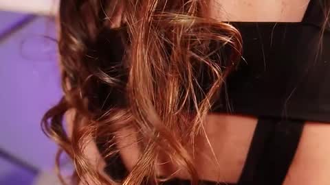 ammy durand online show from November 11, 2025, 7:14 pm