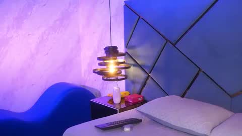 Snapshot of ammy_durand chatting on February 8, 2026, 7:06 pm ammy durand online show from February 8, 2026, 7:06 pm