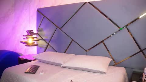 Snapshot of ammy_durand chatting on February 16, 2026, 7:10 pm ammy durand online show from February 16, 2026, 7:10 pm