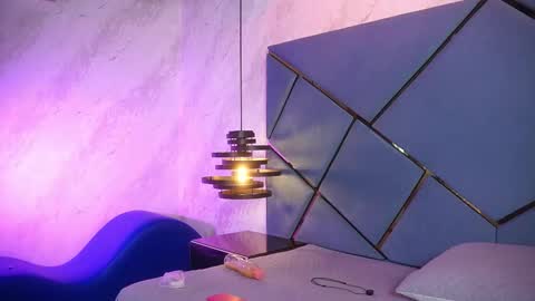 Snapshot of ammy_durand chatting on February 18, 2026, 7:10 pm ammy durand online show from February 18, 2026, 7:10 pm