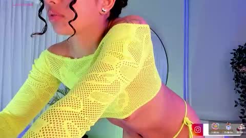 Ammy Nova online show from October 23, 2025, 8:07 pm