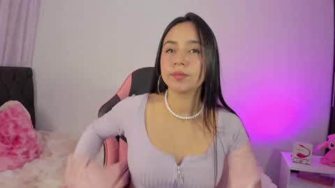 Snapshot of ammy_rodriguez_ chatting on October 25, 2025, 3:14 am Ammy online show from October 25, 2025, 3:14 am