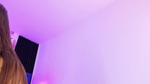 Snapshot of ammyjoness_ chatting on February 24, 2025, 6:15 pm Ammy Jones online show from February 24, 2025, 6:15 pm