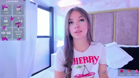 Snapshot of ammyjoness_ chatting on April 15, 2026, 7:54 pm Ammy Jones online show from April 15, 2026, 7:54 pm