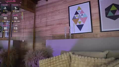 Snapshot of ammyscott1 chatting on October 15, 2025, 10:43 pm Ammy Scott online show from October 15, 2025, 10:43 pm